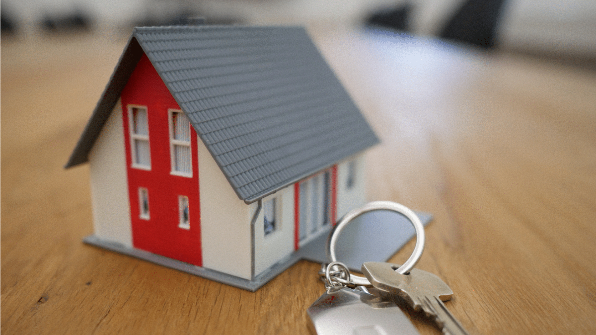 comparez facilement les devis d'assurance habitation en ligne et trouvez la meilleure offre adaptée à vos besoins et à votre budget.